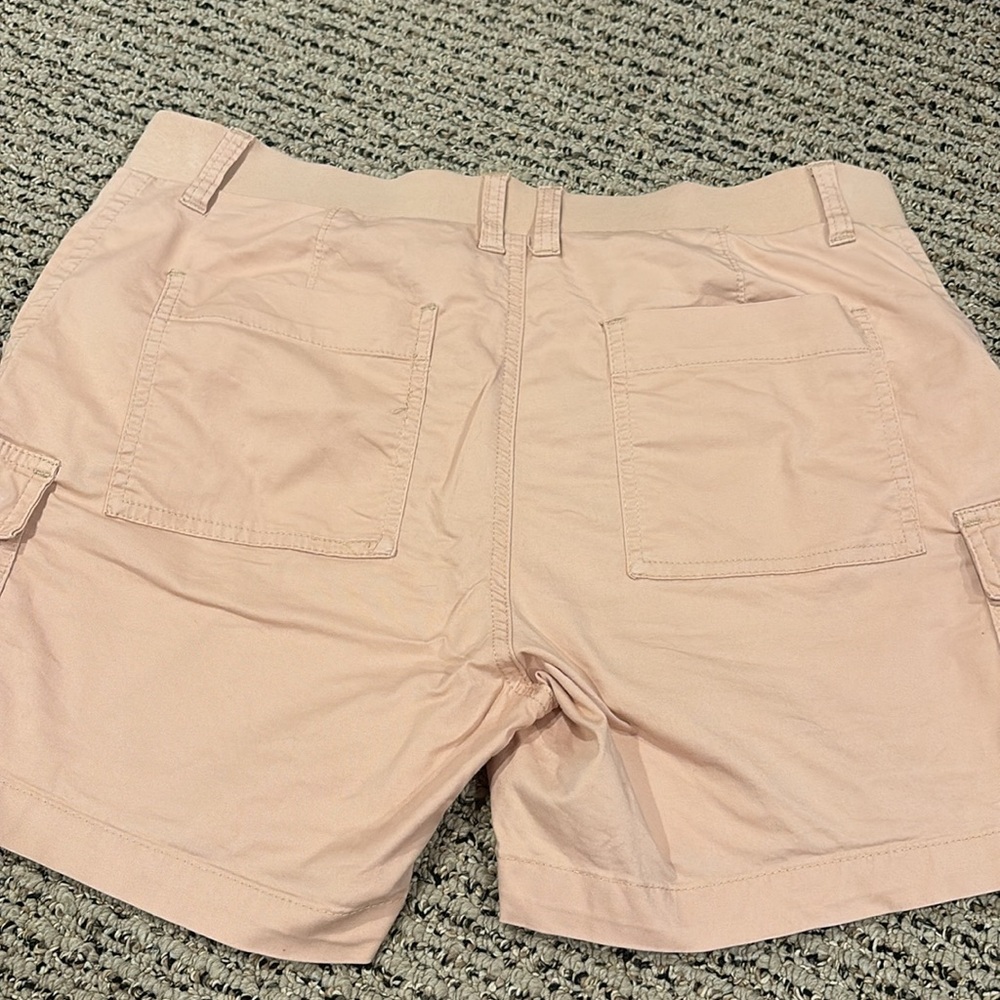 Lee Women's Light Pink Cargo Shorts - Picture 5 of 5